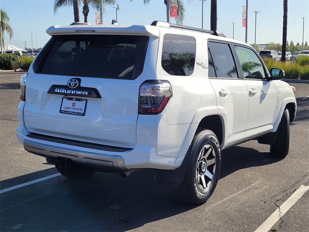 Used 2021 Toyota 4Runner TRD Off-Road Premium image 5