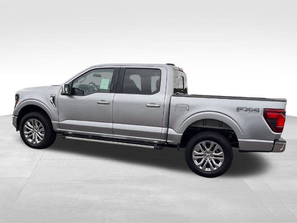 New 2026 Ford F150 XLT w/ Equipment Group 302A MID AWD/4WD image 3