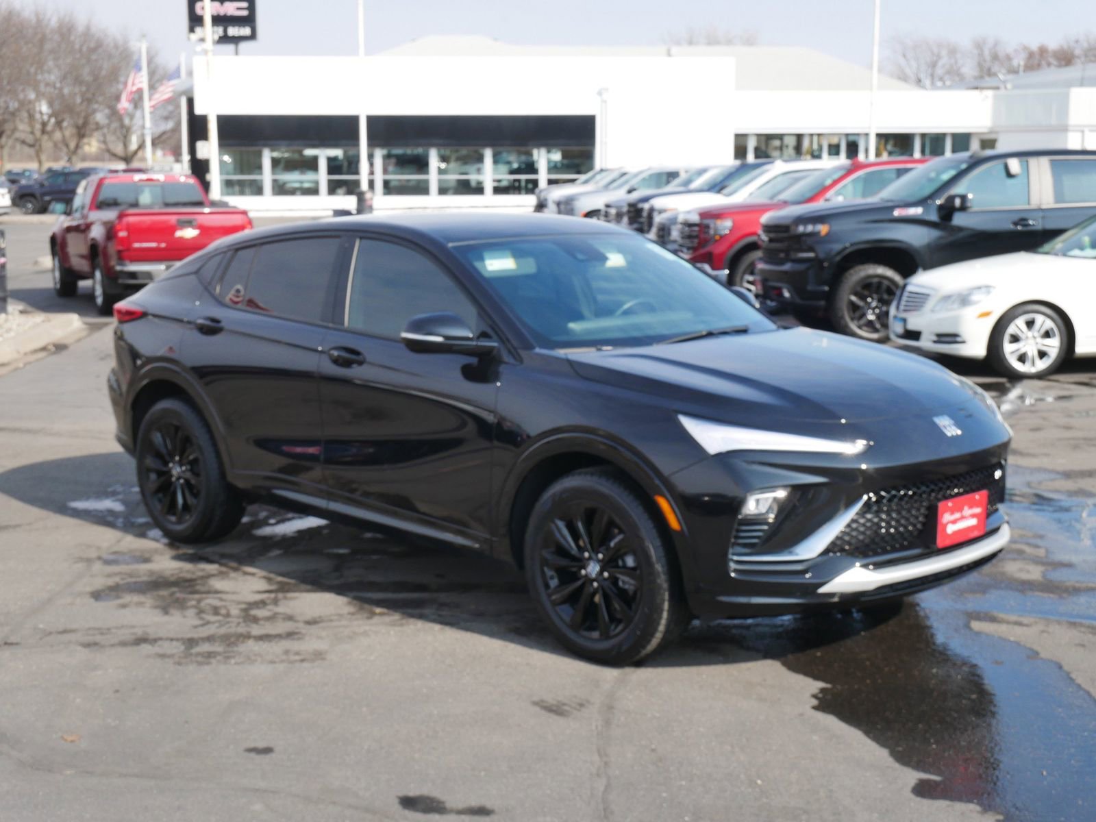 Used 2024 Buick Envista Sport Touring w/ Convenience I Package image 2