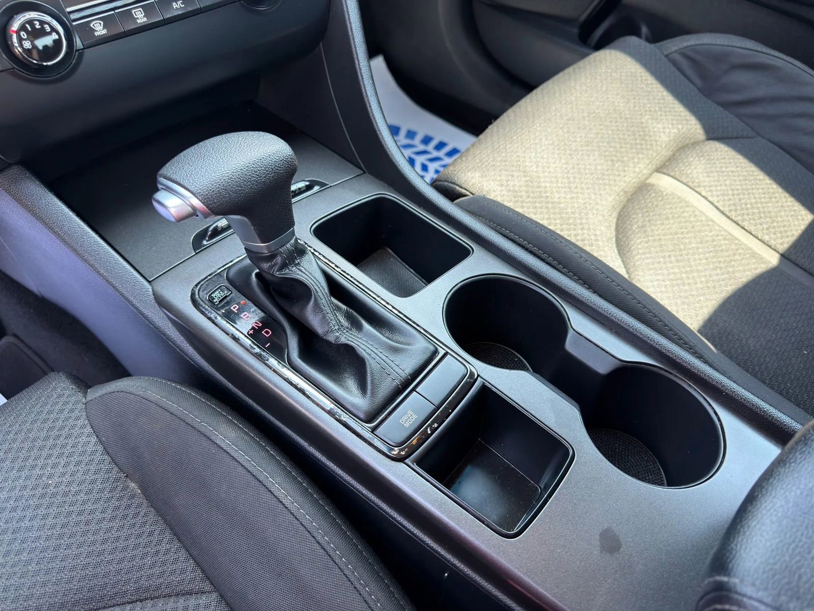 Used 2016 Kia Optima LX image 12