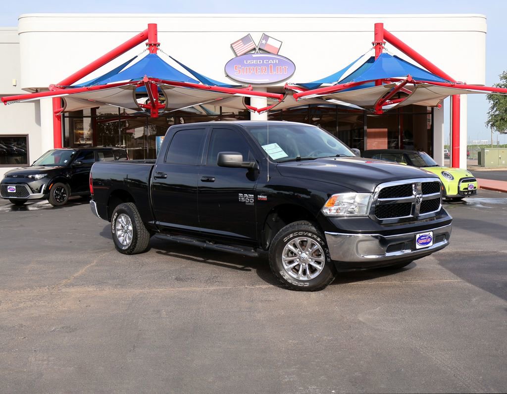 Used 2019 RAM 1500 Classic SLT AWD/4WD image 1