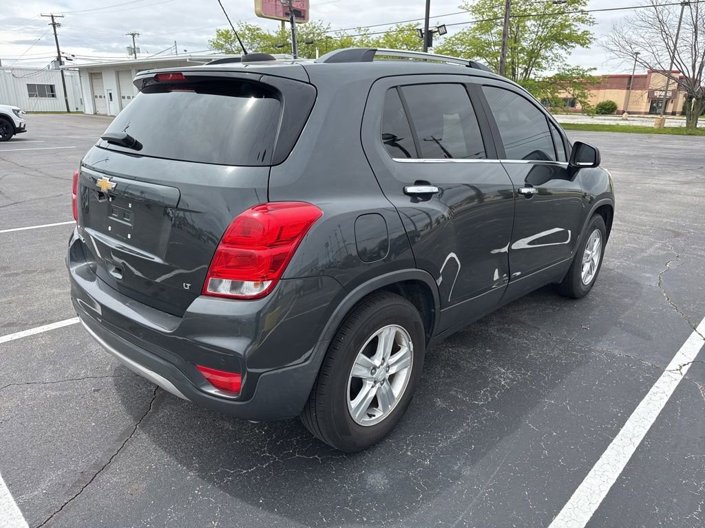 Used 2018 Chevrolet Trax LT w/ Driver Confidence Package FWD image 4