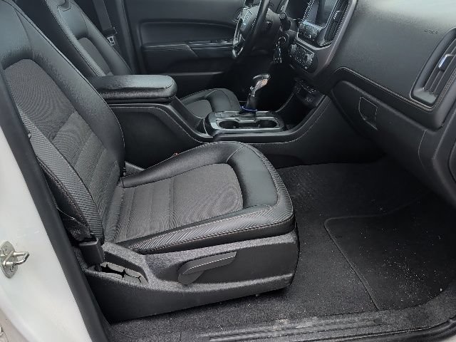 Used 2022 GMC Canyon AT4 w/ Trailering Package AWD/4WD image 10