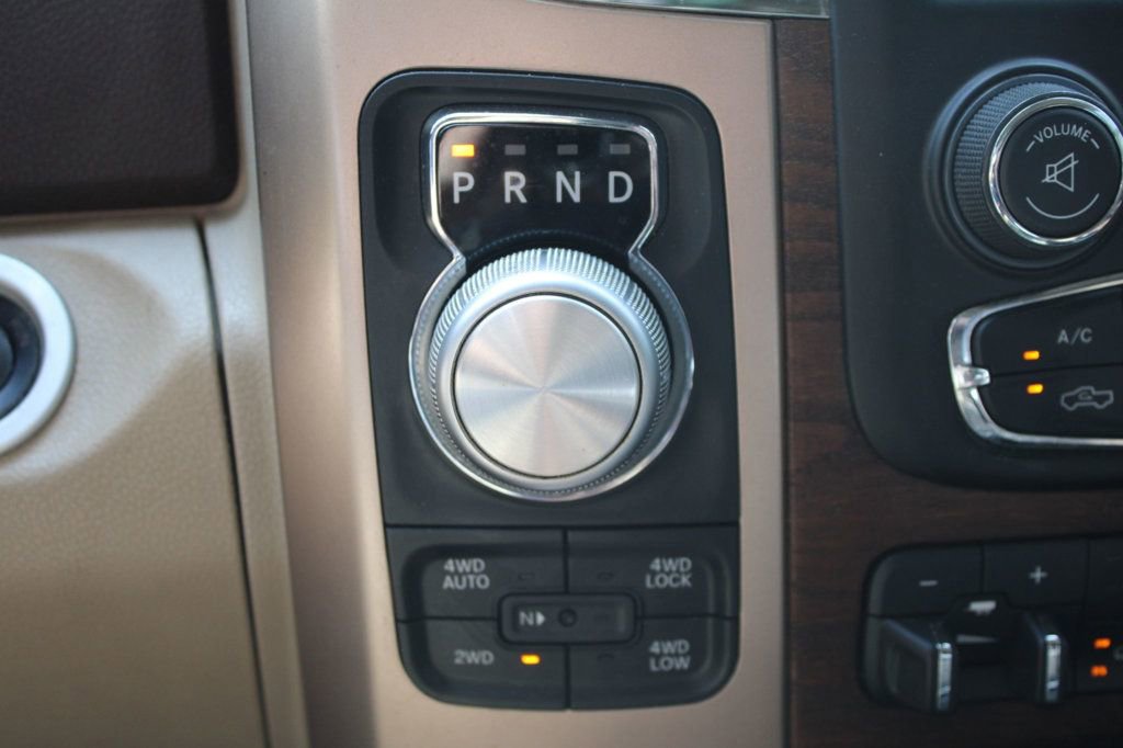 Used 2015 RAM 1500 Laramie Longhorn w/ Convenience Group AWD/4WD image 18