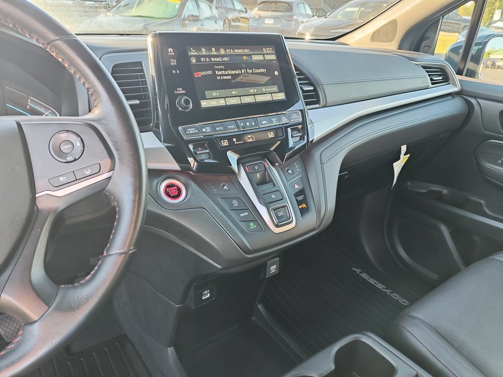 Used 2024 Honda Odyssey Sport image 20