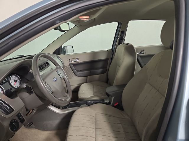 Used 2008 Ford Focus SE image 12
