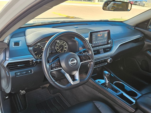 Used 2024 Nissan Altima 2.5 SR image 9