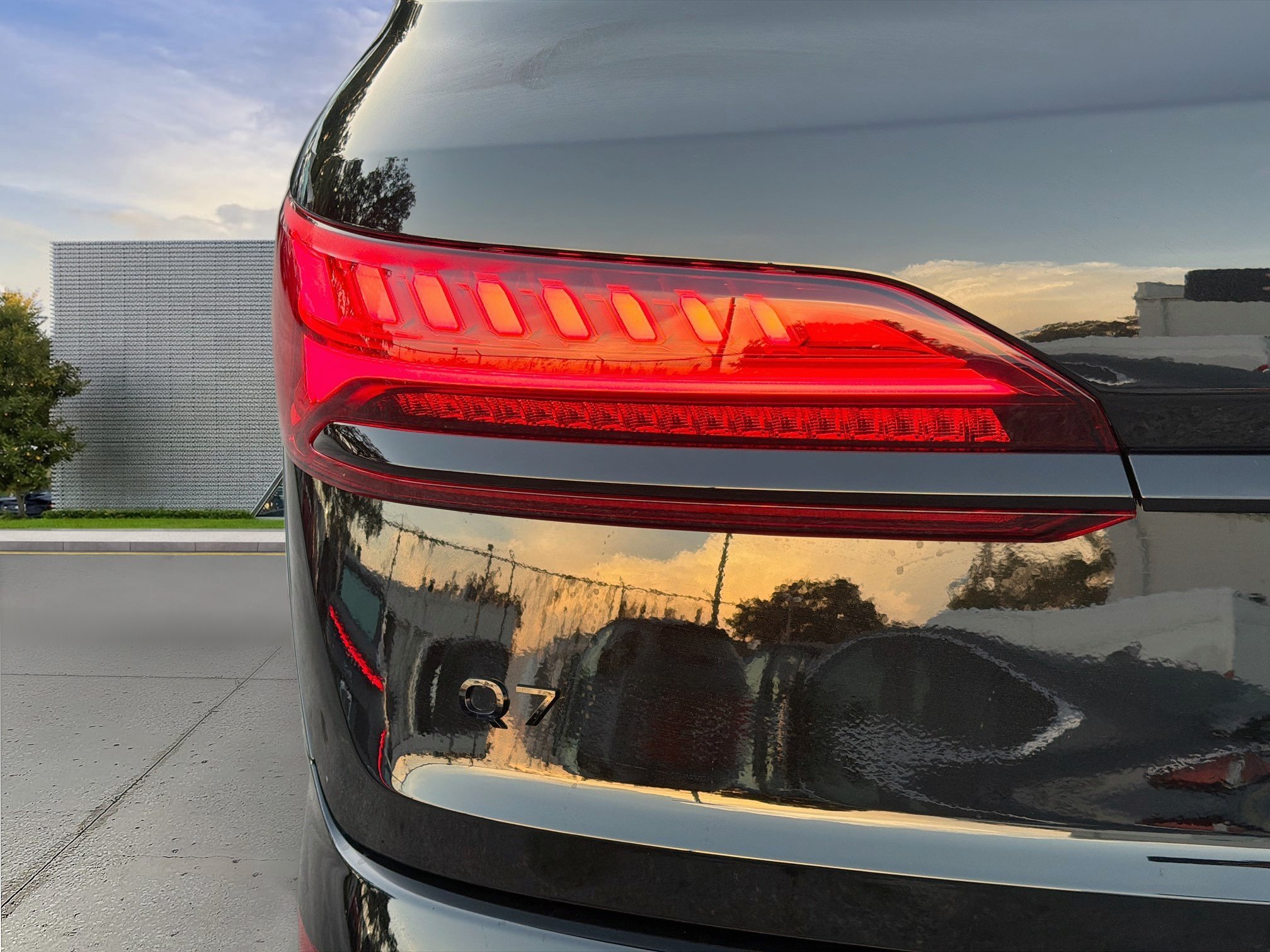 New 2026 Audi Q7 2.0T Premium AWD/4WD image 10
