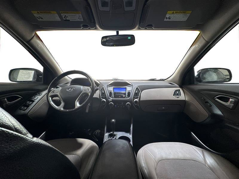 Used 2011 Hyundai Tucson GLS FWD image 14