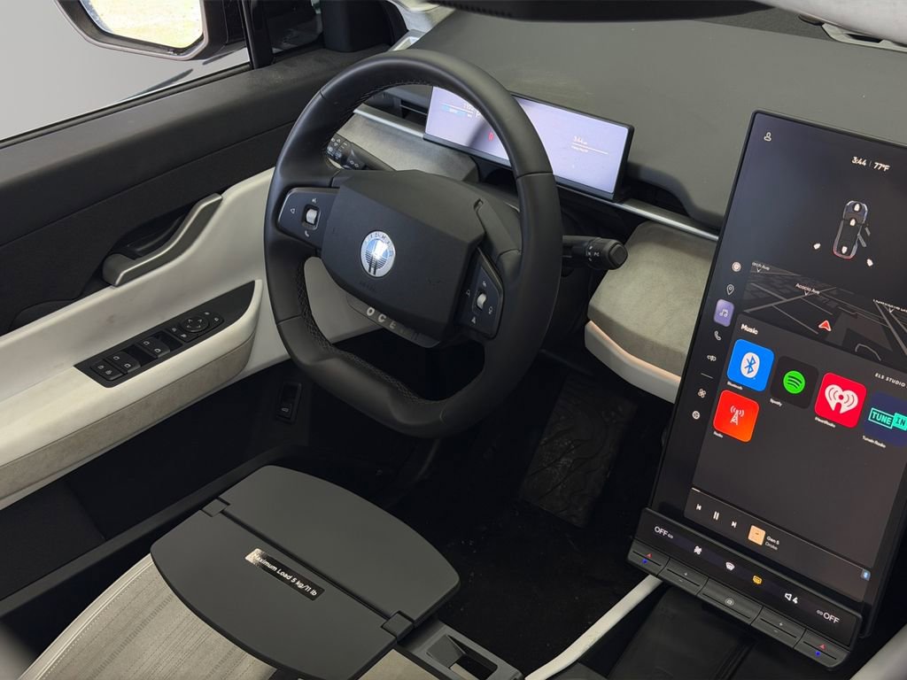 Used 2023 Fisker Ocean Extreme AWD/4WD image 30