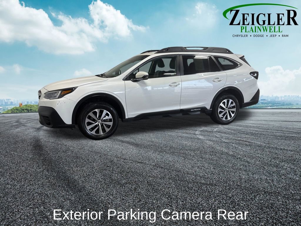 Used 2020 Subaru Outback Premium image 4