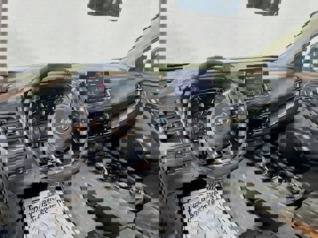 Used 2023 Nissan Rogue SV w/ SV Premium B Package image 9