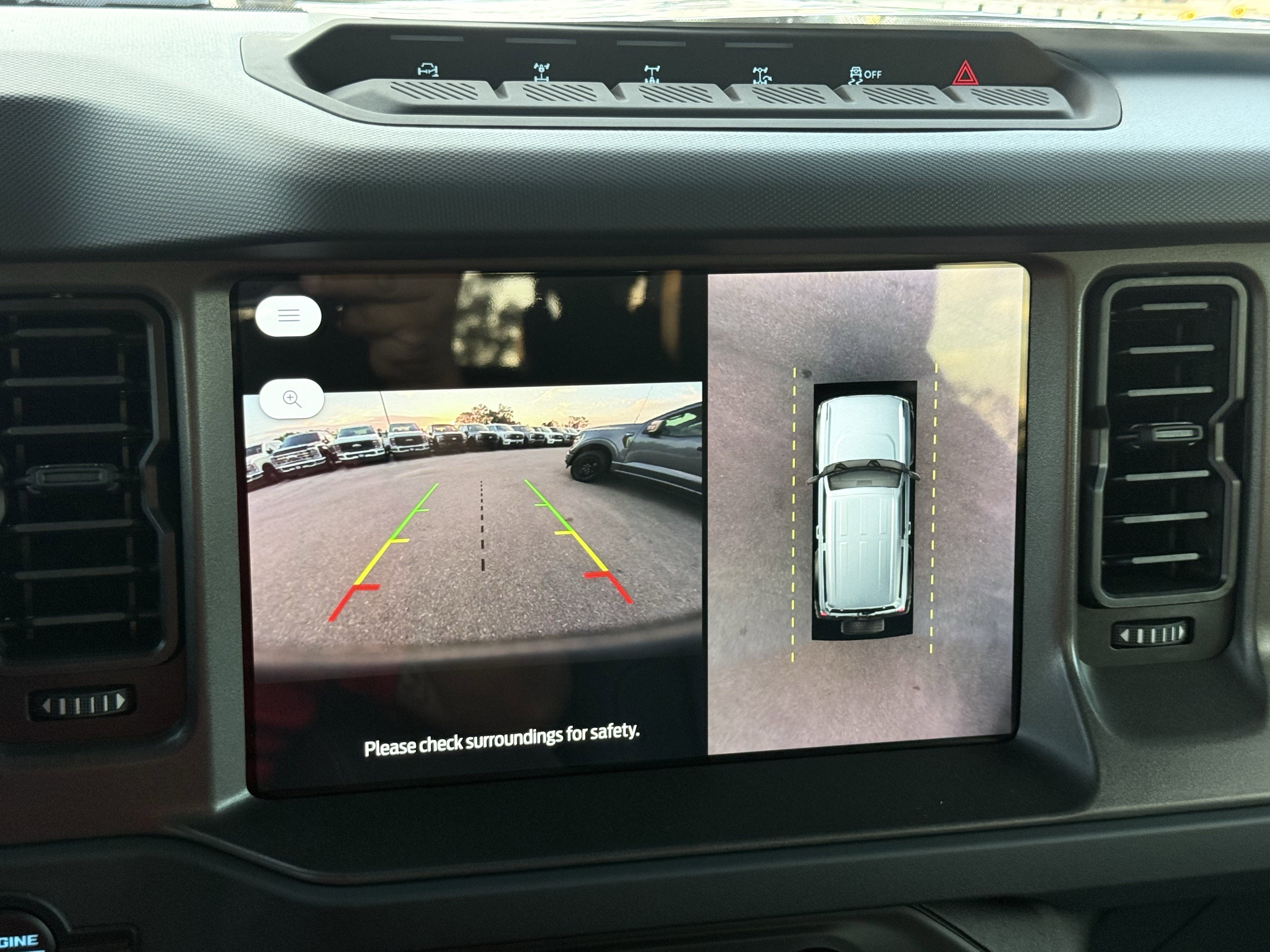 New 2025 Ford Bronco Badlands image 51