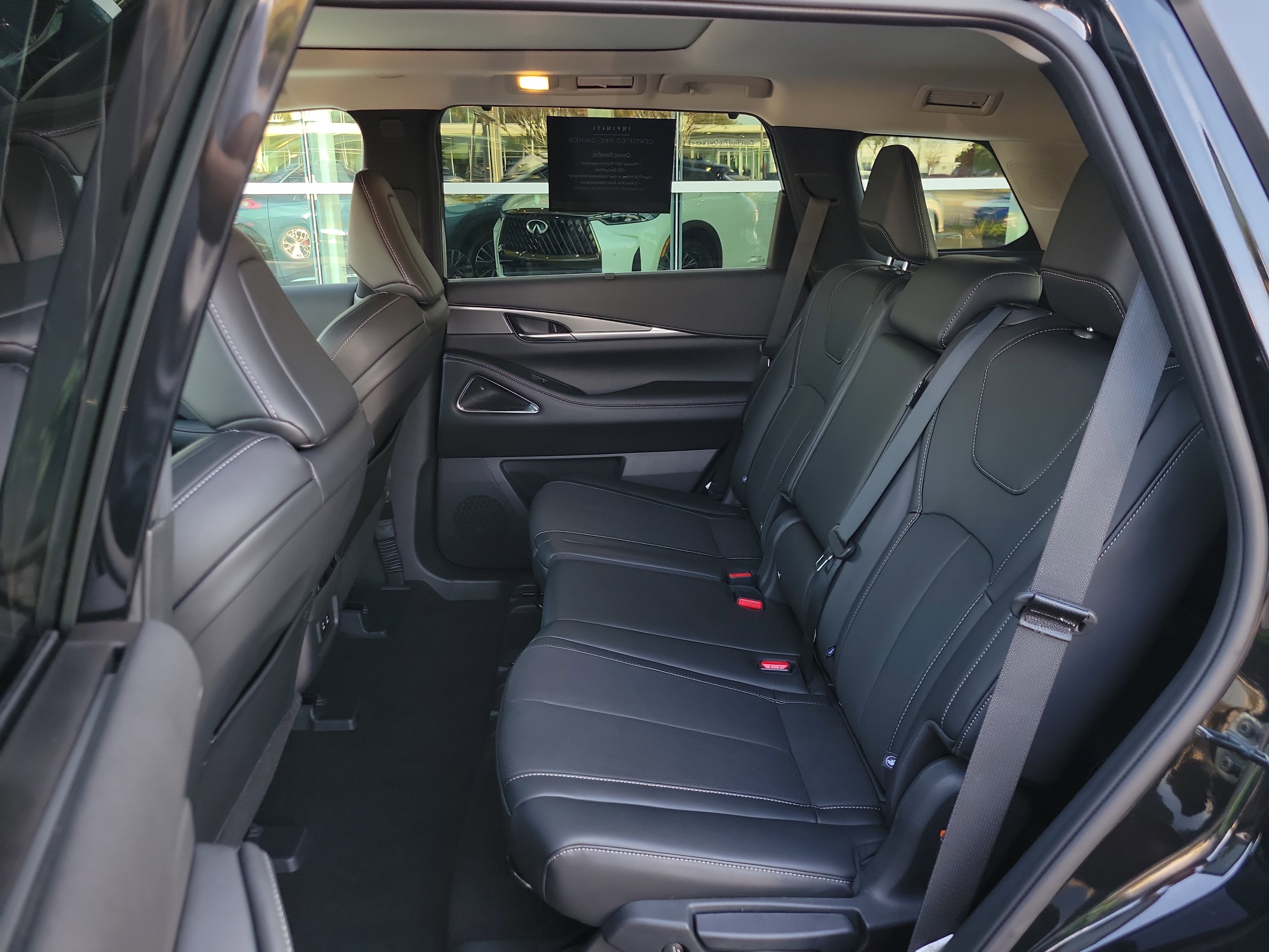 Certified 2026 INFINITI QX60 Luxe w/ Cargo Package image 16