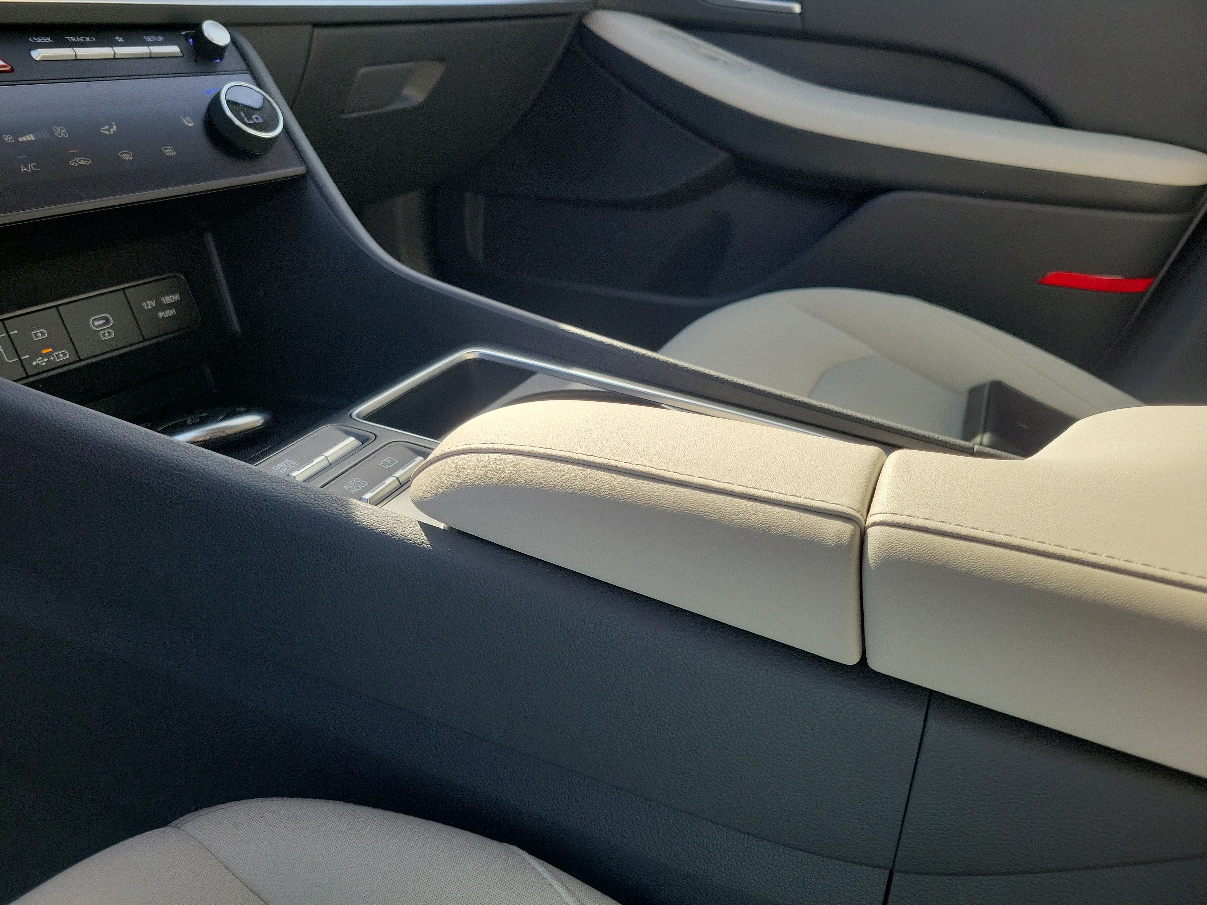 New 2025 Hyundai Sonata SEL FWD image 29