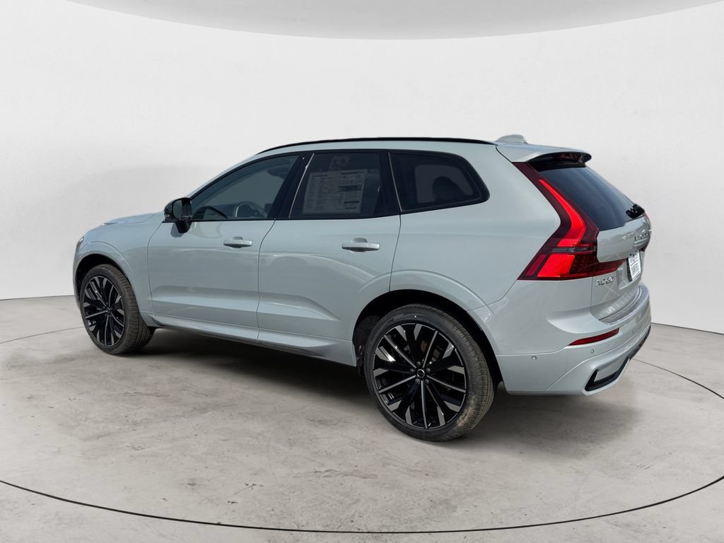 New 2026 Volvo XC60 B5 Ultra w/ Protection Package Premier AWD/4WD image 3