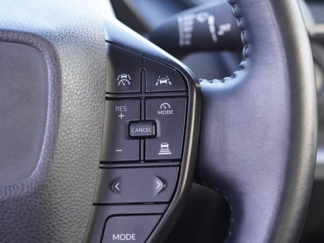 Used 2024 Toyota Prius LE image 20