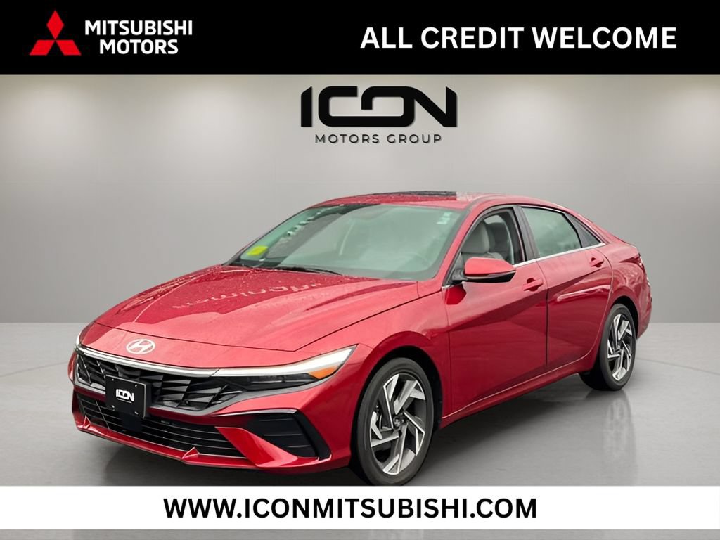Used 2025 Hyundai Elantra Limited FWD image 1