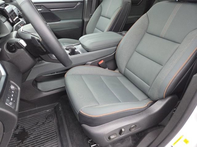 Used 2025 GMC Acadia AT4 w/ Luxury Package image 34