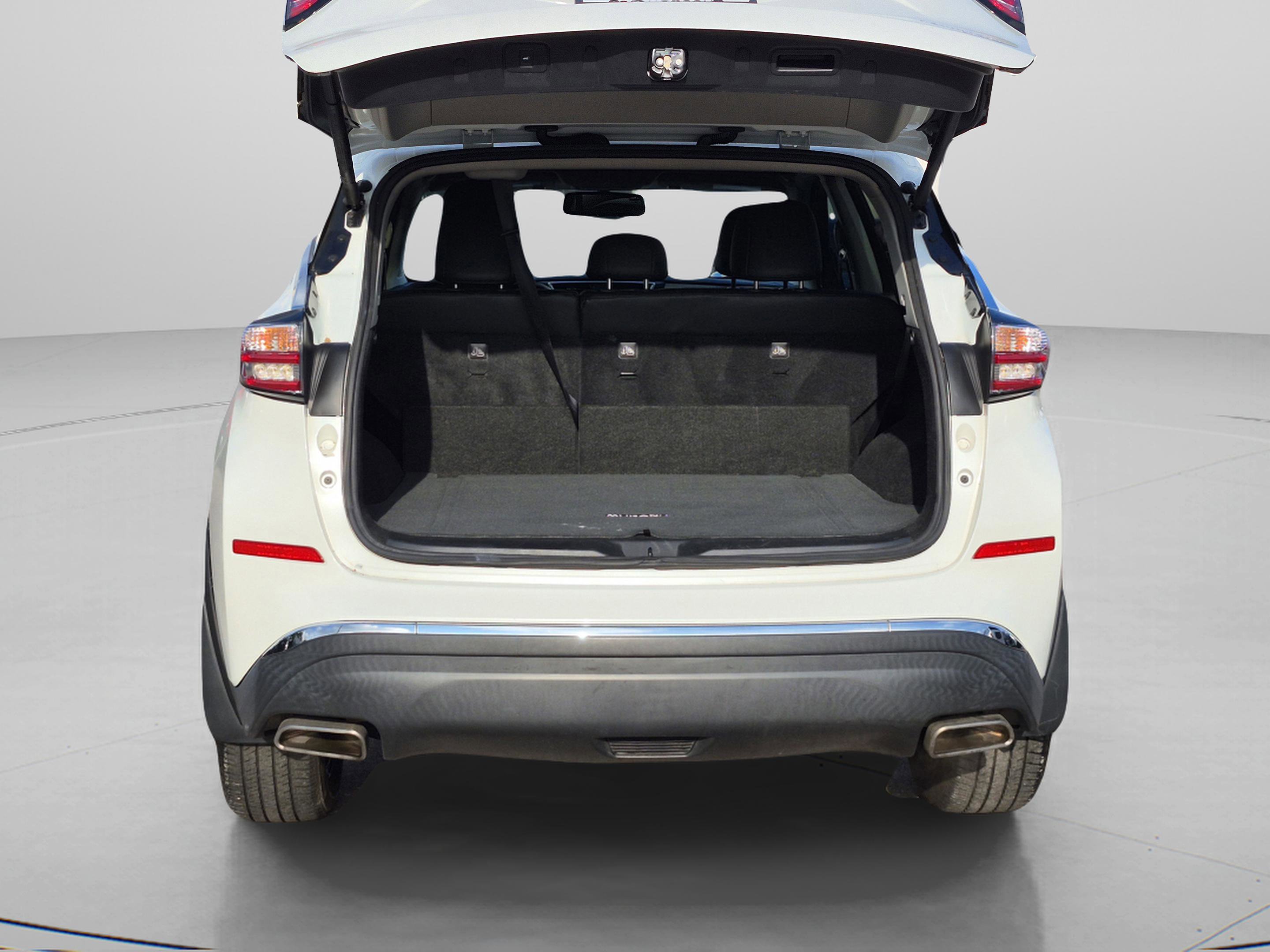 Used 2016 Nissan Murano Platinum w/ Platinum Technology Package FWD image 9