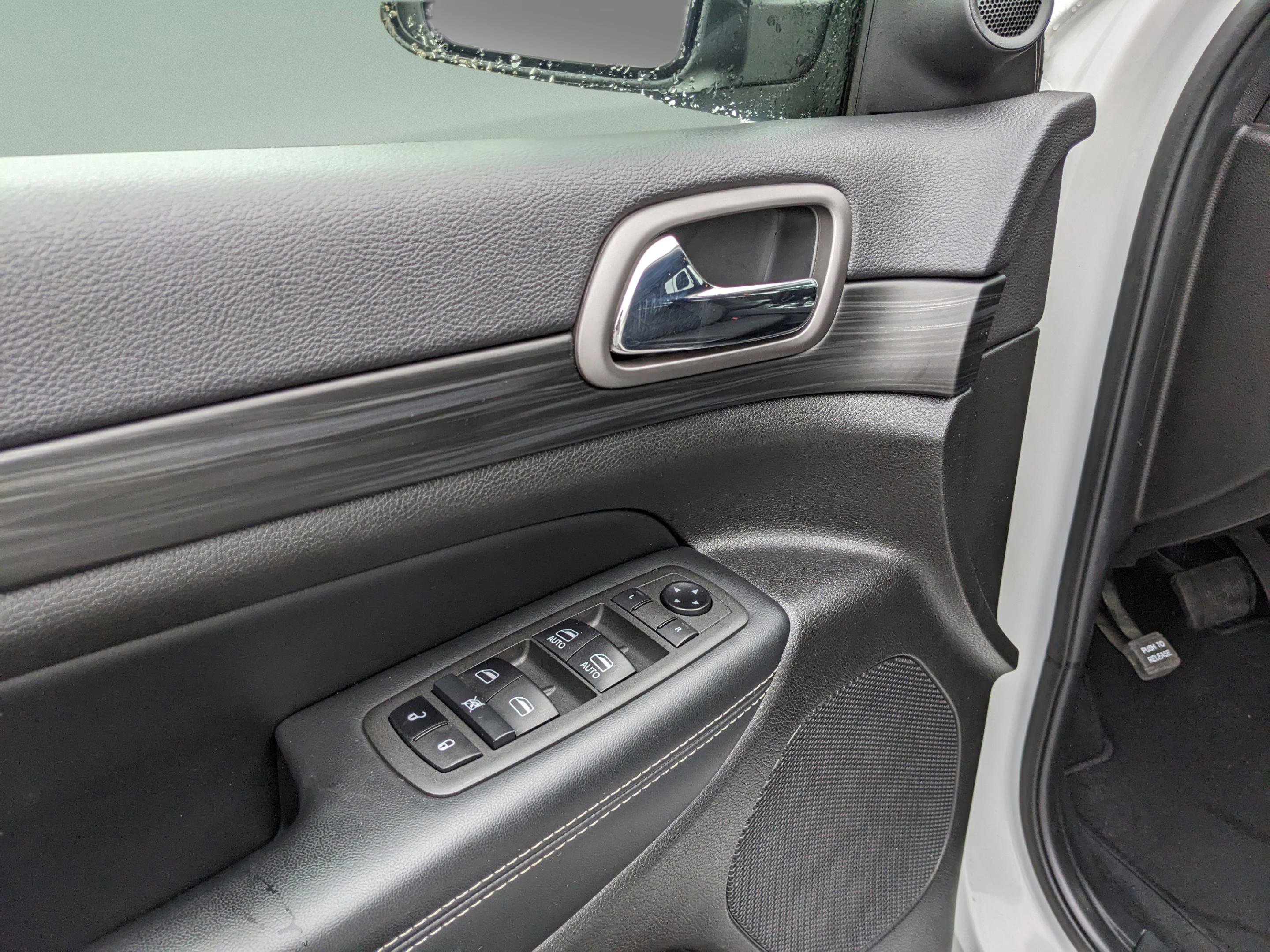 Used 2021 Jeep Grand Cherokee Freedom Edition image 21