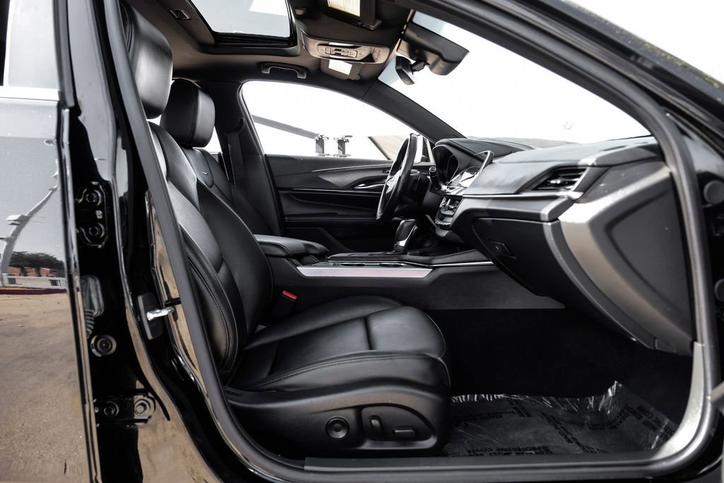 Used 2024 Cadillac CT4 Premium Luxury image 38