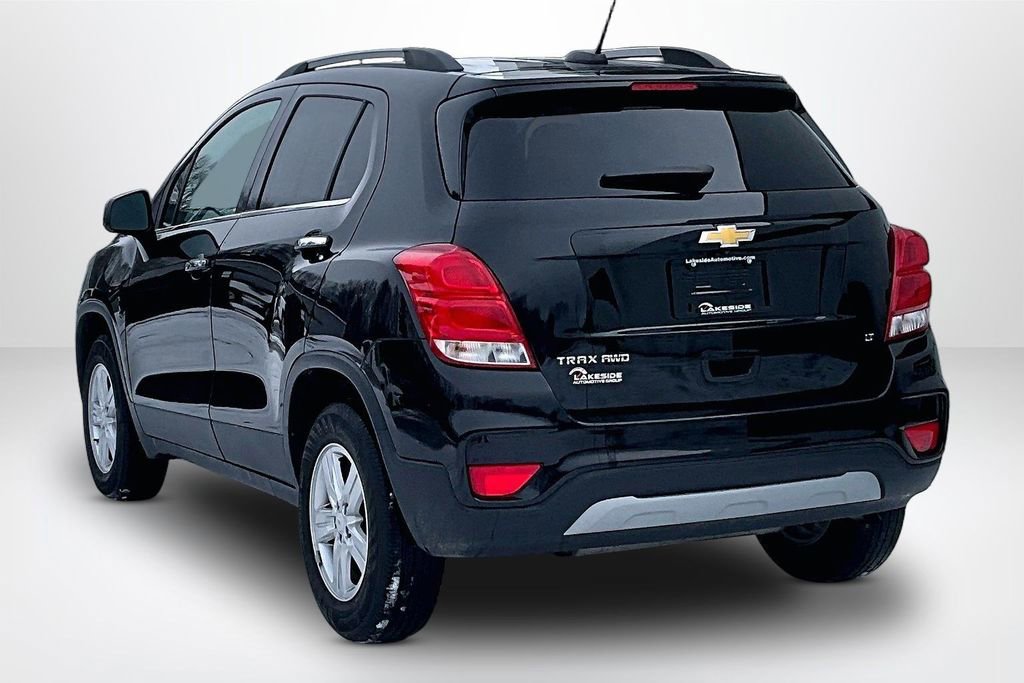 Used 2019 Chevrolet Trax LT w/ LT Convenience Package image 4