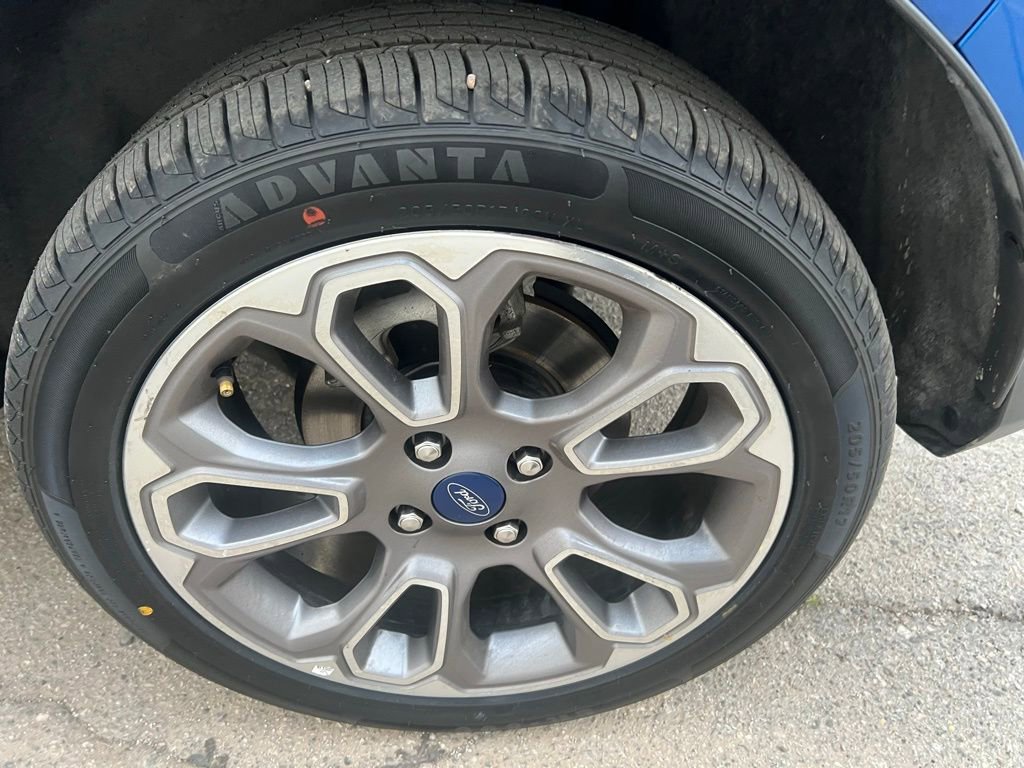 Used 2021 Ford EcoSport Titanium FWD image 29