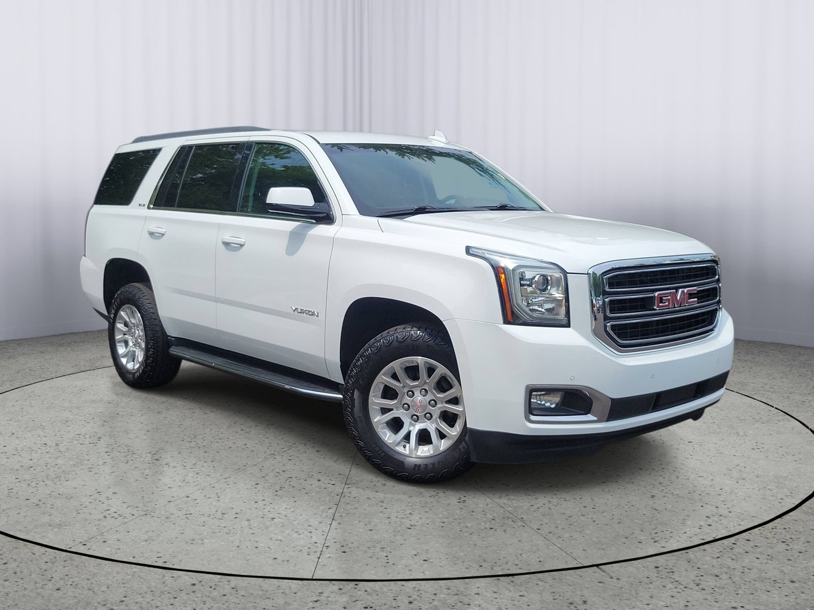 Used 2020 GMC Yukon SLE w/ Convenience Package AWD/4WD image 1