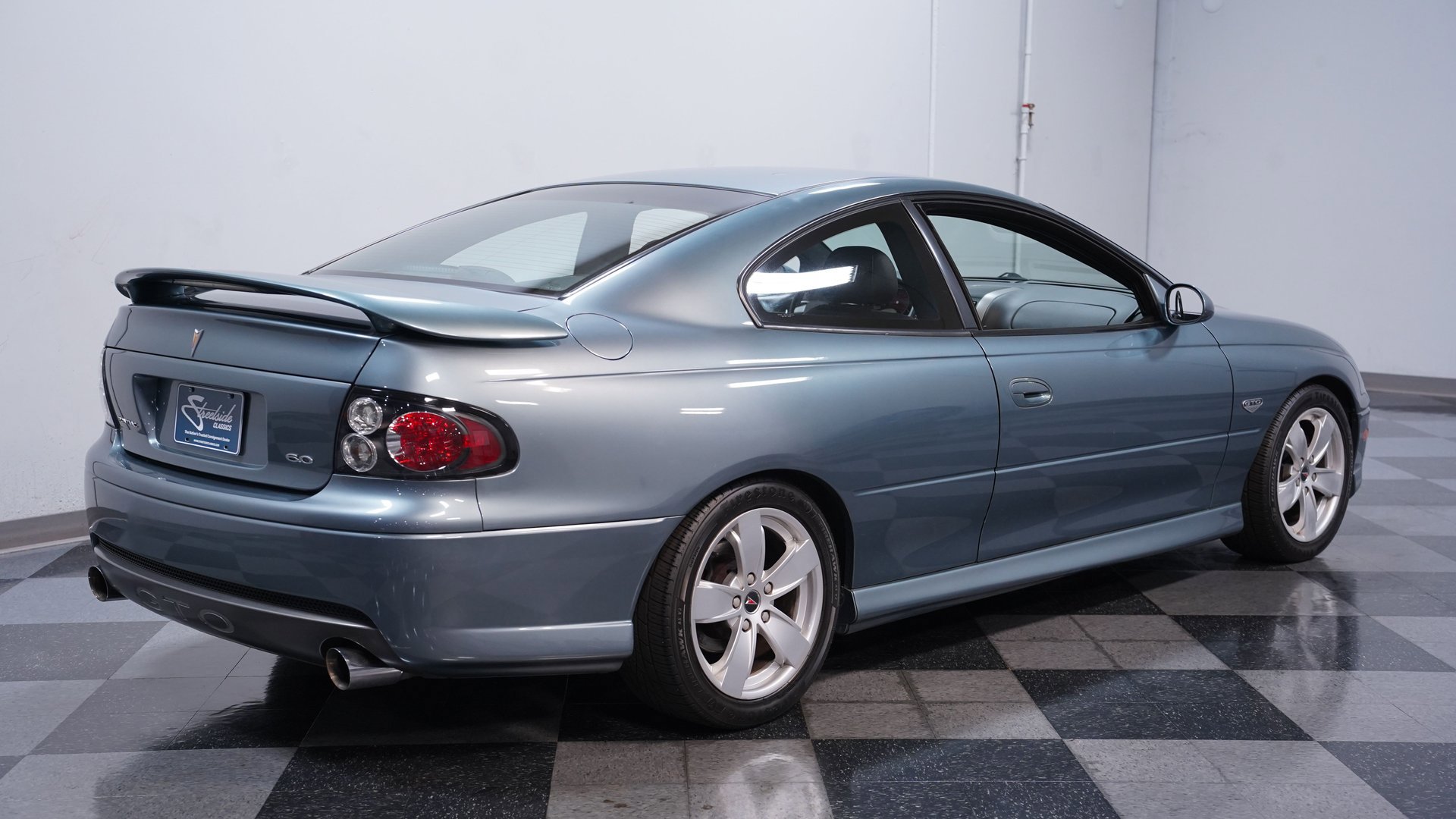 Used 2006 Pontiac GTO image 11