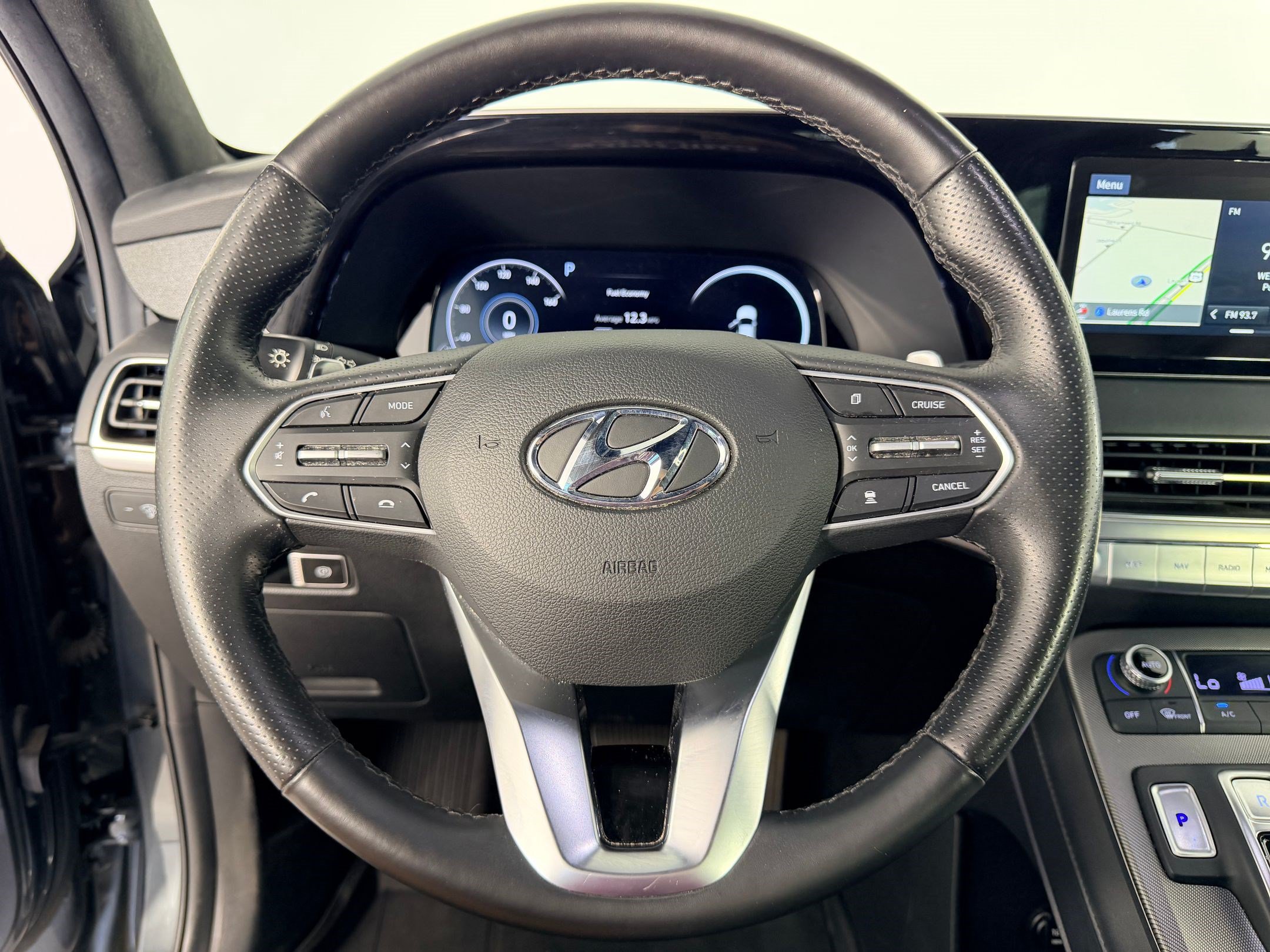 Used 2020 Hyundai Palisade Limited FWD image 11