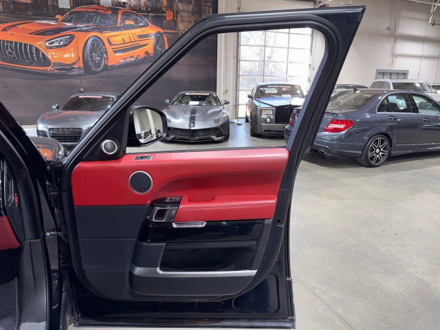 Used 2016 Land Rover Range Rover Autobiography image 66