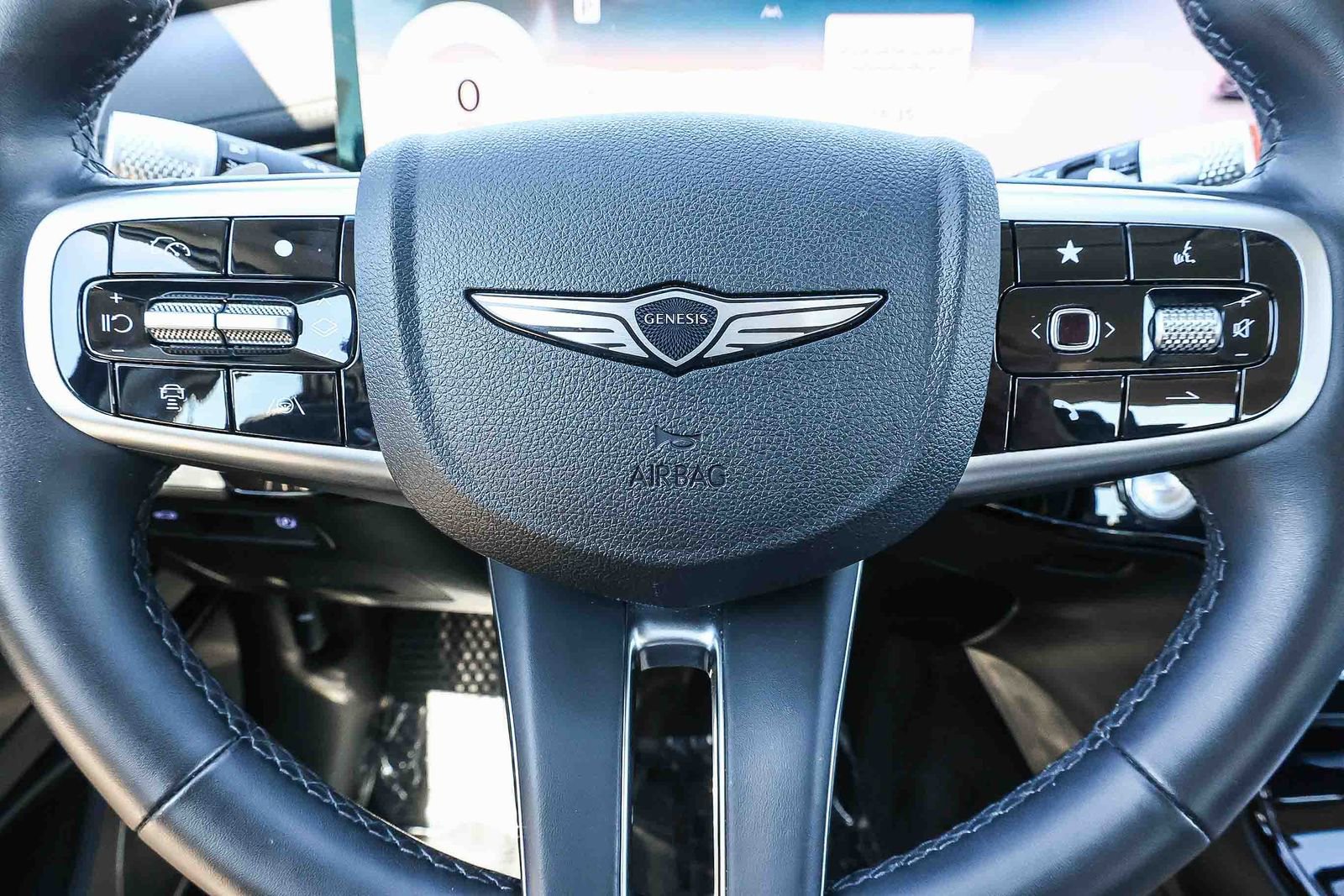Used 2025 Genesis G80 2.5T image 23