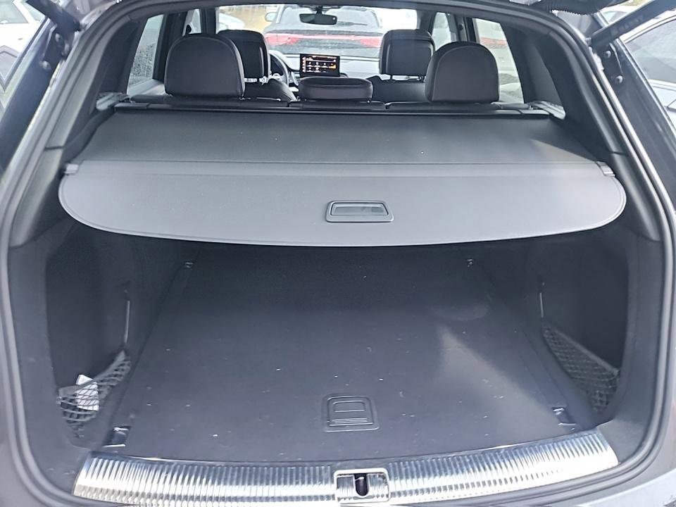 Used 2023 Audi SQ5 Premium Plus w/ Premium Plus Package image 7