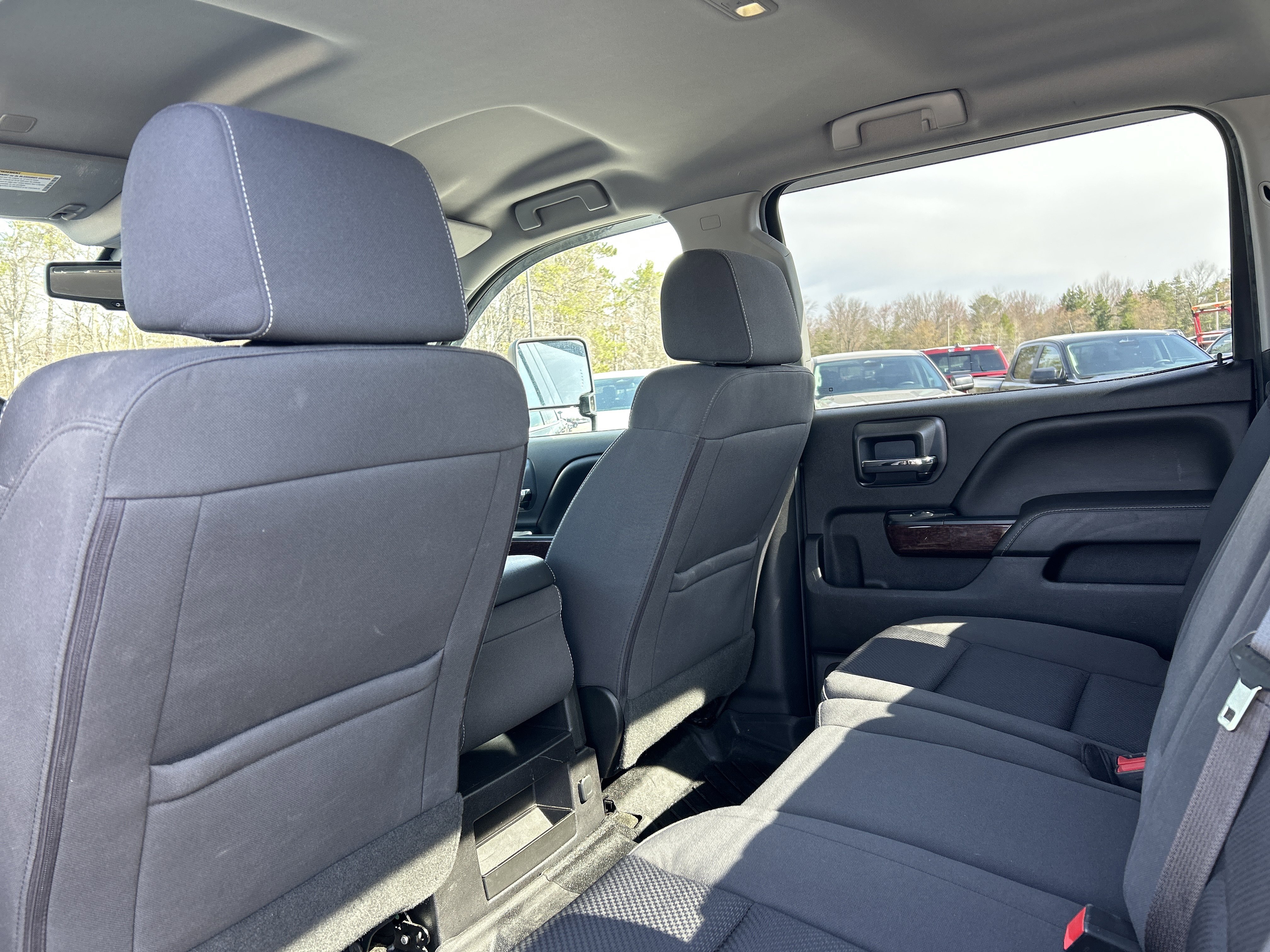 Used 2017 GMC Sierra 2500 SLE w/ SLE Preferred Package AWD/4WD image 10