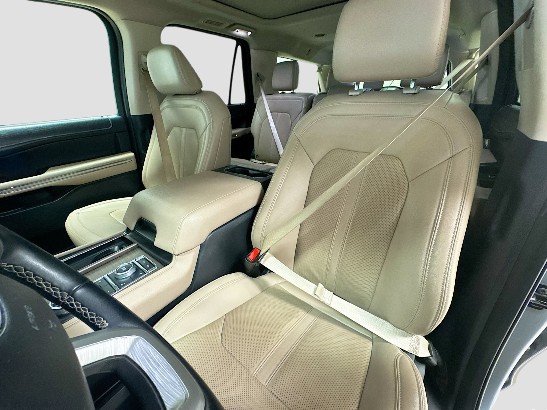 Used 2024 Ford Expedition Max Limited AWD/4WD image 22