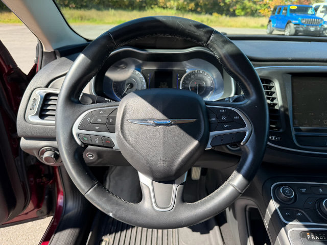Used 2016 Chrysler 200 Limited Platinum FWD image 12