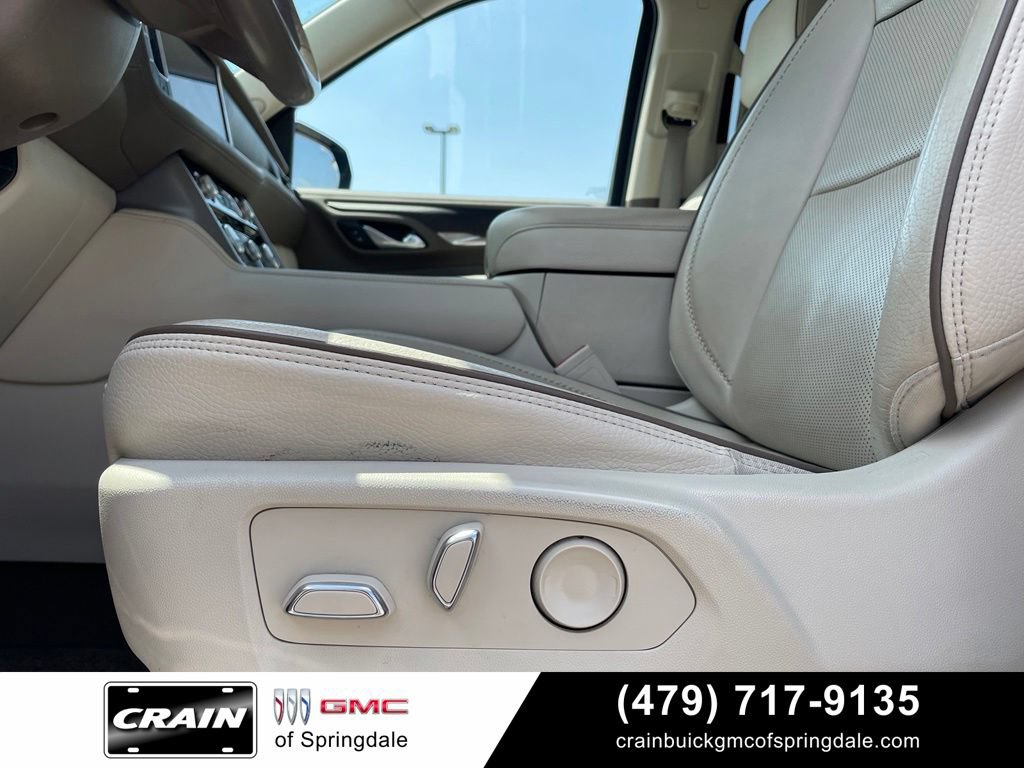 Used 2023 GMC Yukon Denali AWD/4WD image 11