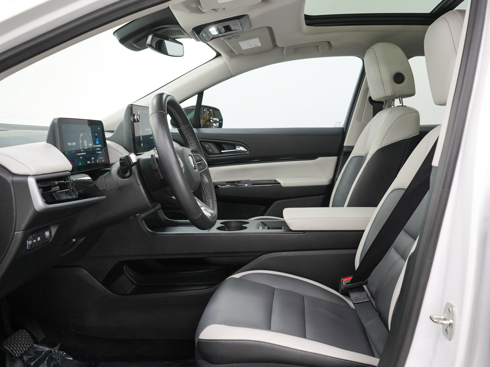 Used 2025 Honda Prologue Touring image 22