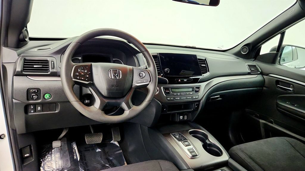 Used 2022 Honda Pilot Sport image 12
