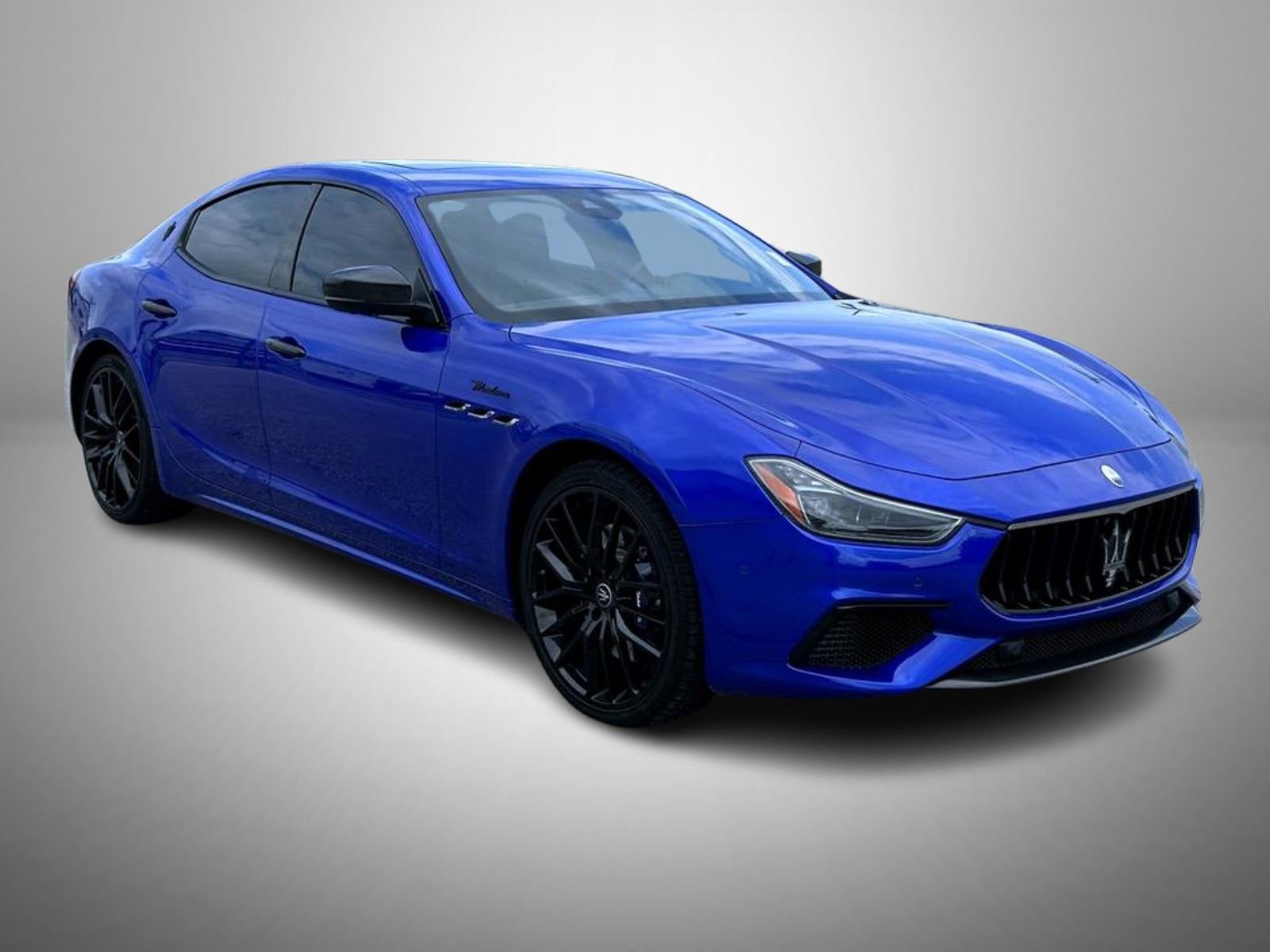 Used 2022 Maserati Ghibli Modena Q4 image 3