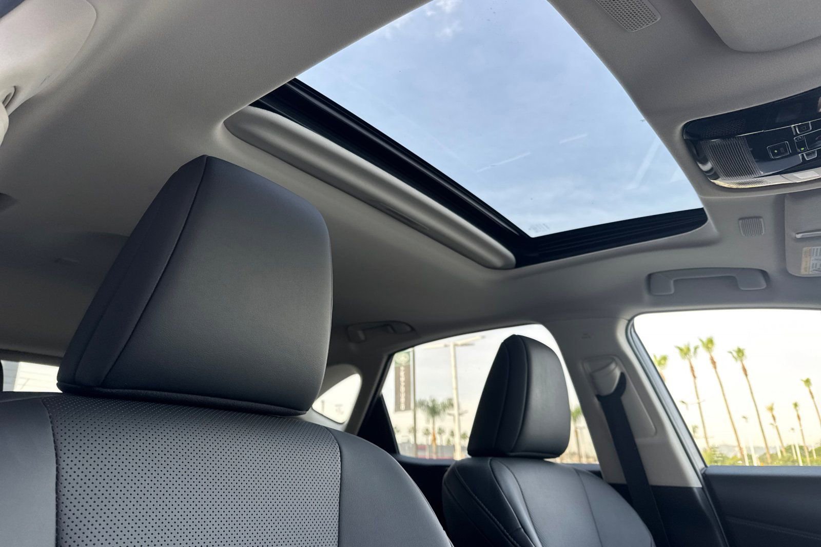 Used 2024 Lexus NX 350 AWD w/ Cold Area Package image 18