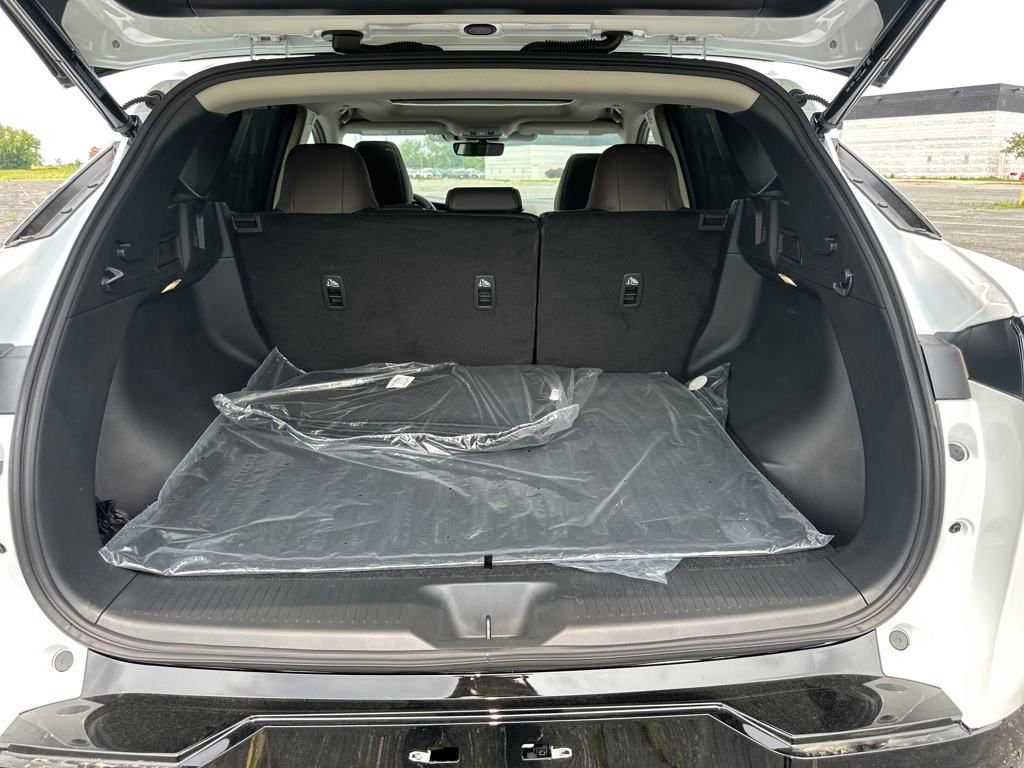 New 2025 Nissan Murano Platinum image 35