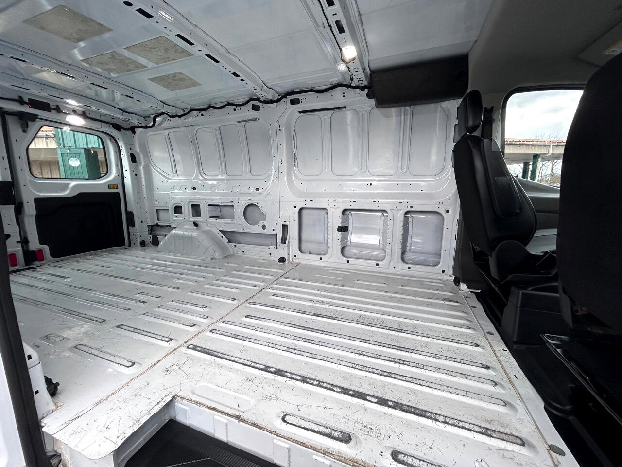 Used 2020 Ford Transit 250 Low Roof image 12
