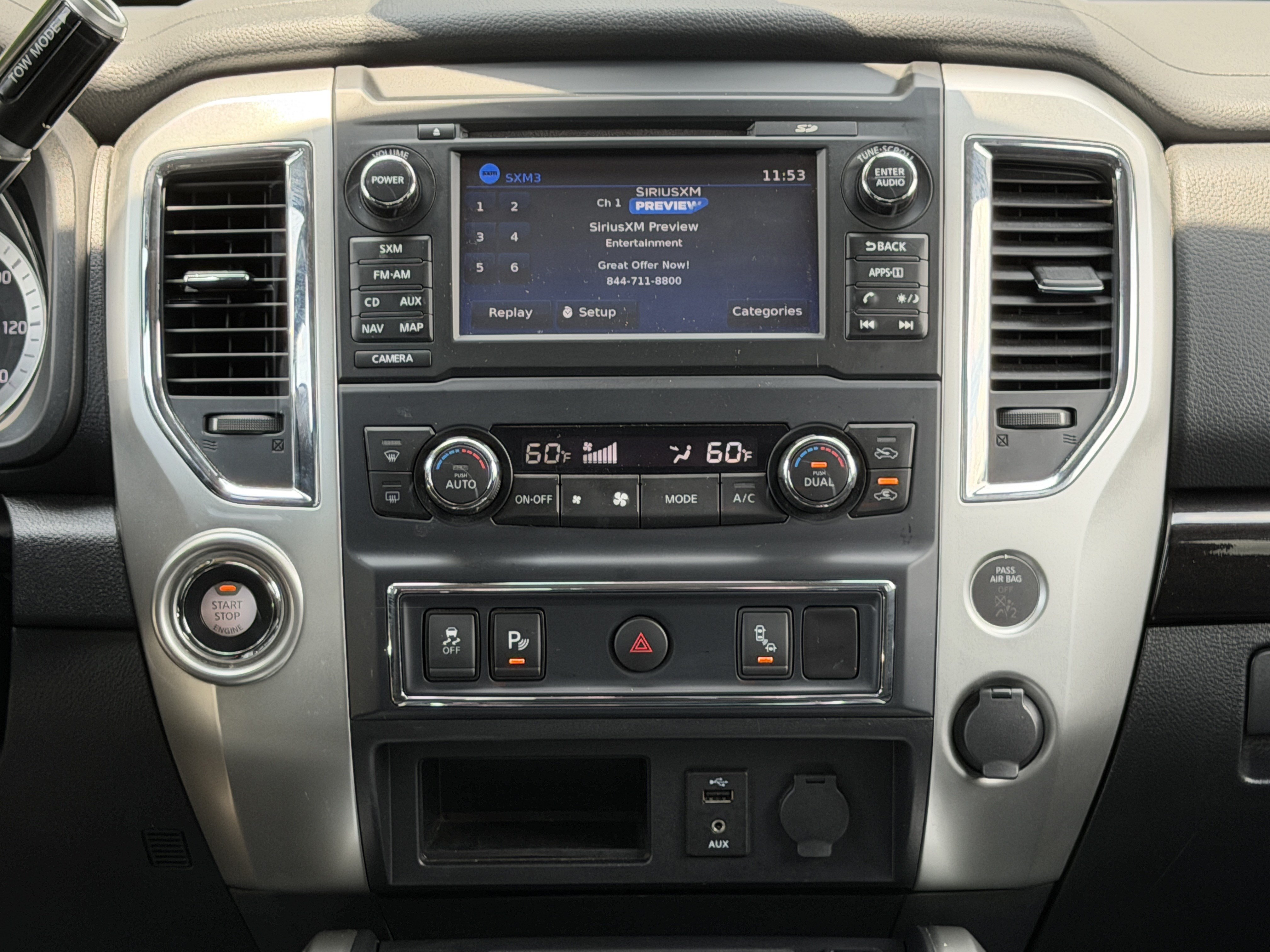 Used 2017 Nissan Titan SV RWD image 27