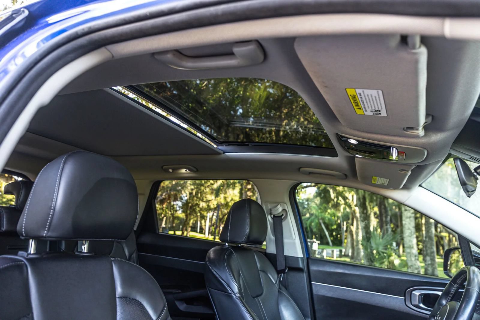 Used 2023 Kia Sorento S w/ Panoramic Sunroof Package FWD image 40