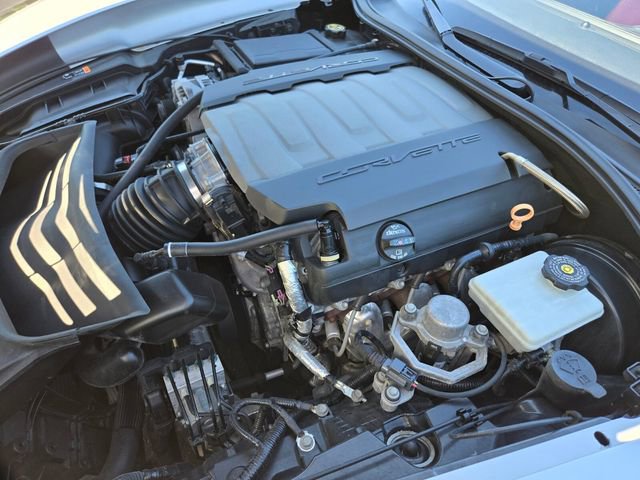 Used 2019 Chevrolet Corvette Stingray Coupe w/ Battery Protection Package RWD image 21