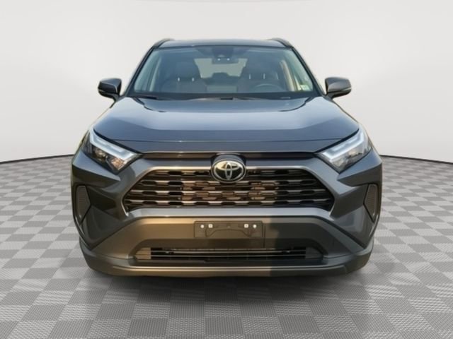 Used 2024 Toyota RAV4 XLE image 2