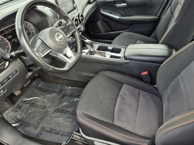 Used 2025 Nissan Sentra SR w/ Midnight Edition FWD image 19