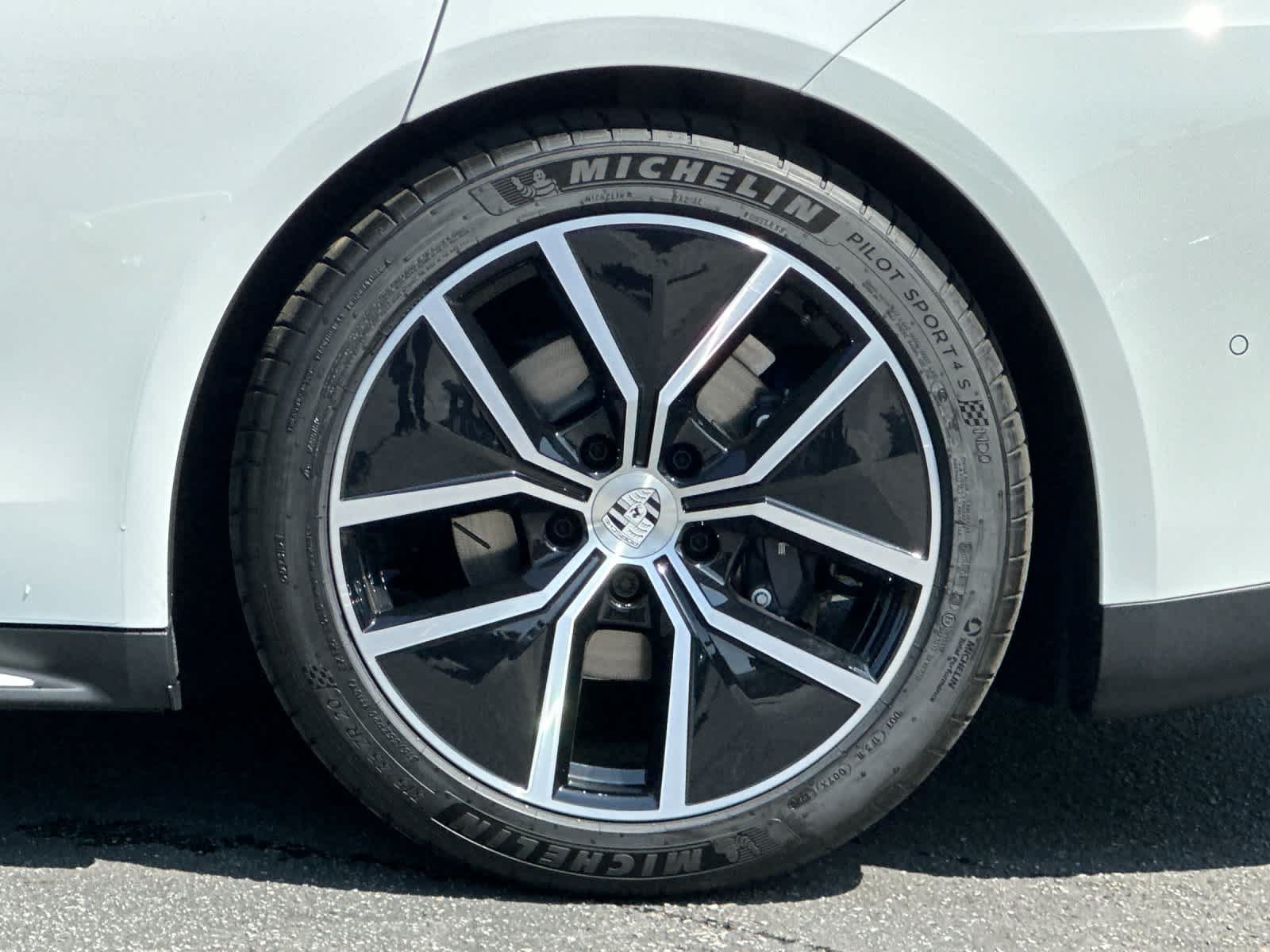 New 2026 Porsche Panamera RWD image 31